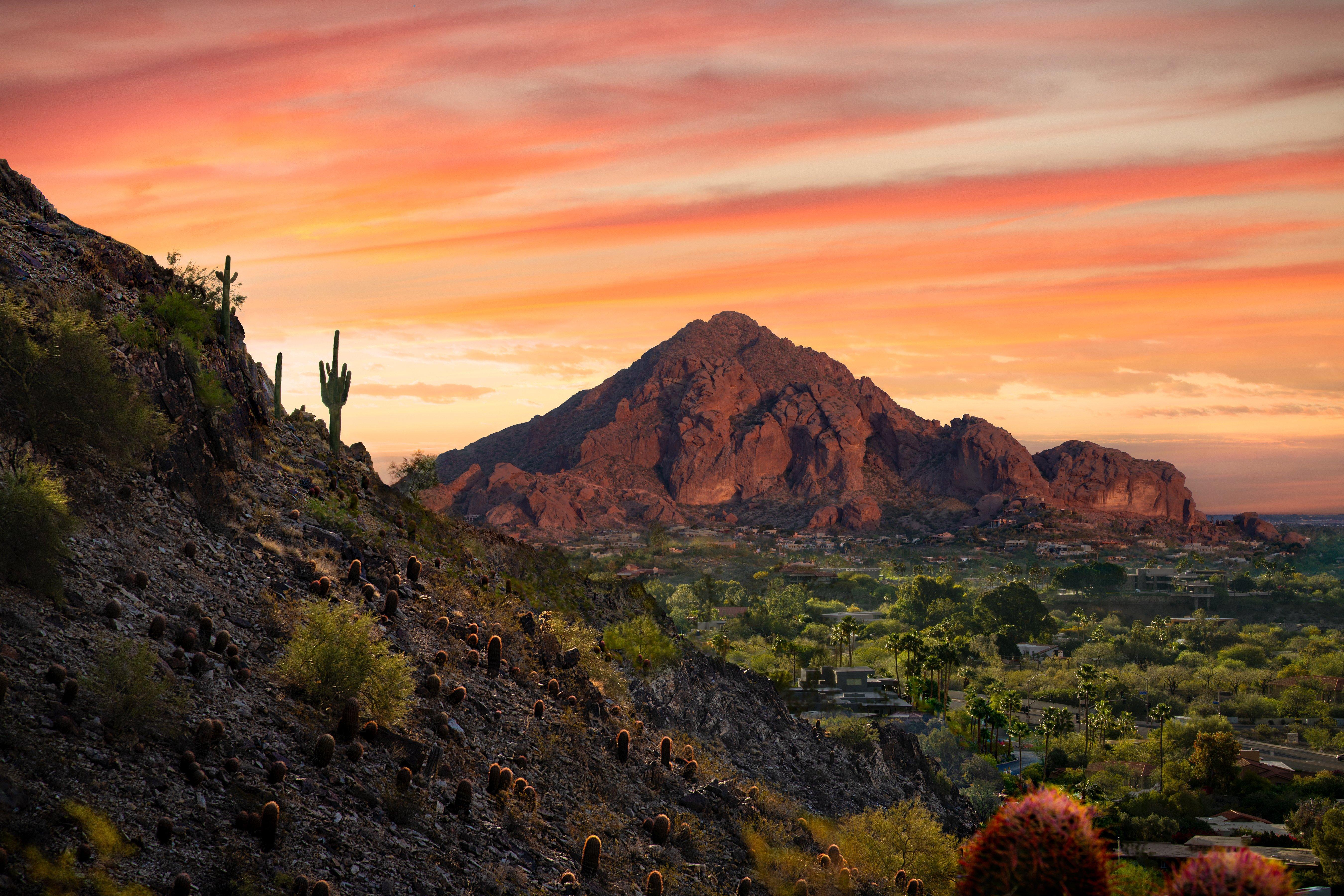 Holiday Inn Express & Suites - Phoenix - Airport North By Ihg Bagian luar foto
